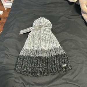 Black and gray beanie
